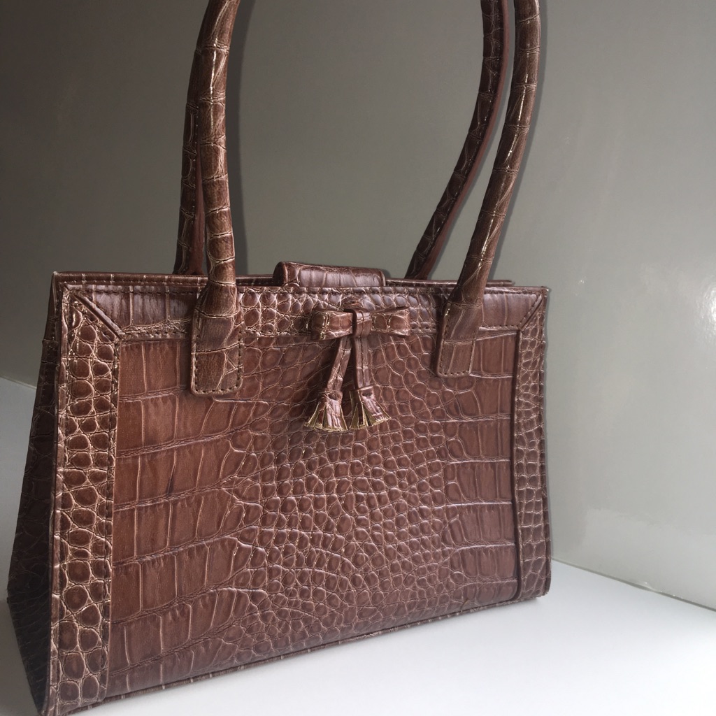Liz Claiborne Handbag Brown Crocodile Pattern Liz Claiborne Handbag Brown Crocodile Pattern